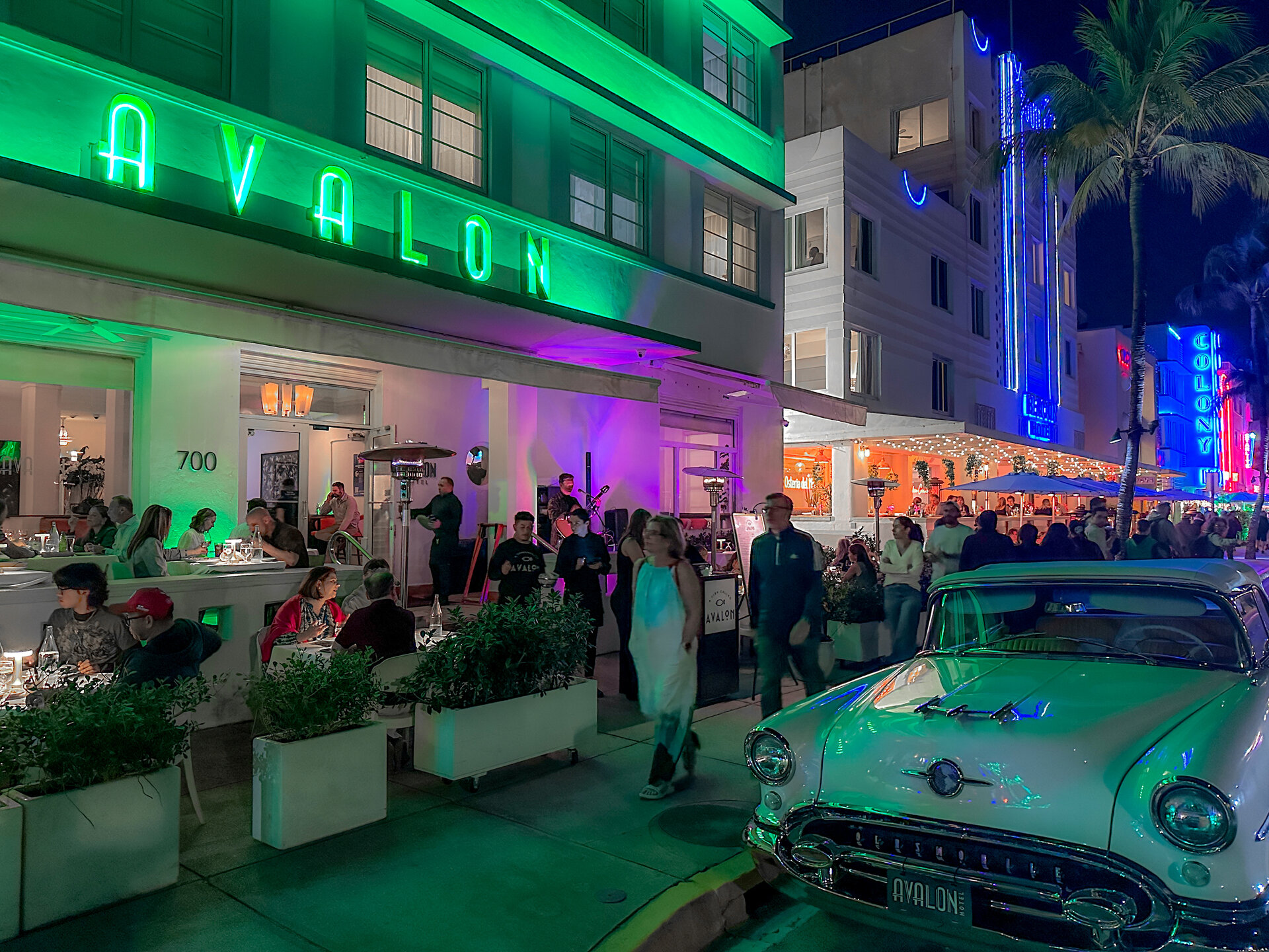 avalon hotel miami address